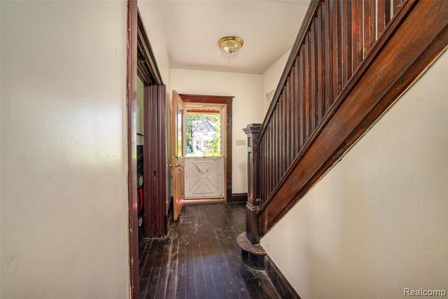224 S Pennsylvania Avenue, Lansing, MI 48912