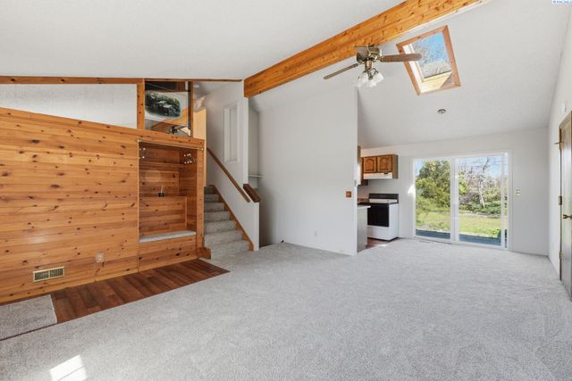 702 W 36th Place, Kennewick, WA 99337