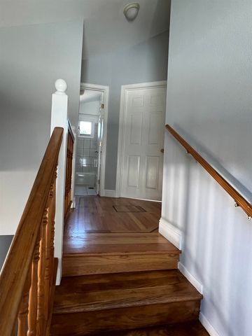 2438 MARTIN LUTHER KING JR WAY, Berkeley, CA 94704