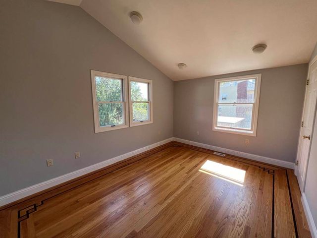 2438 MARTIN LUTHER KING JR WAY, Berkeley, CA 94704