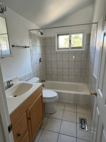 2438 MARTIN LUTHER KING JR WAY, Berkeley, CA 94704