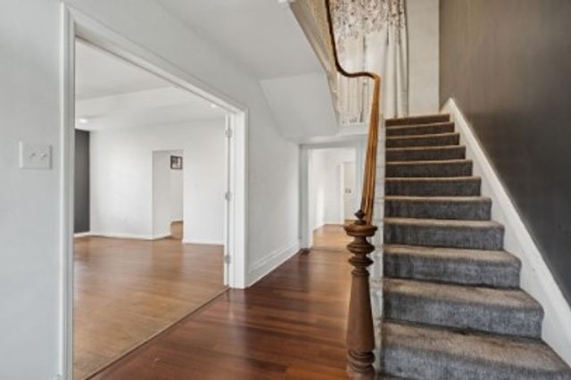 8113 State Route 22, New Alexandria, PA 15670