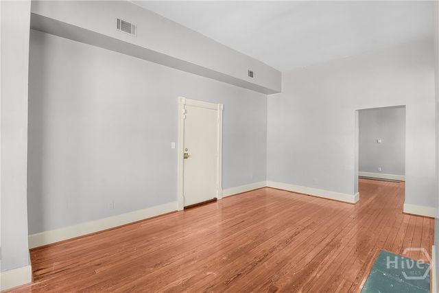 301-303 E Henry Street, Savannah, GA 31401