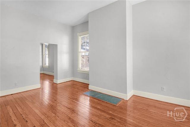 301-303 E Henry Street, Savannah, GA 31401