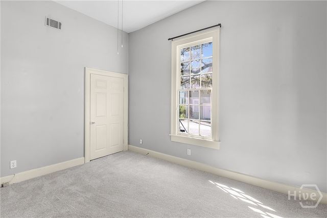 301-303 E Henry Street, Savannah, GA 31401