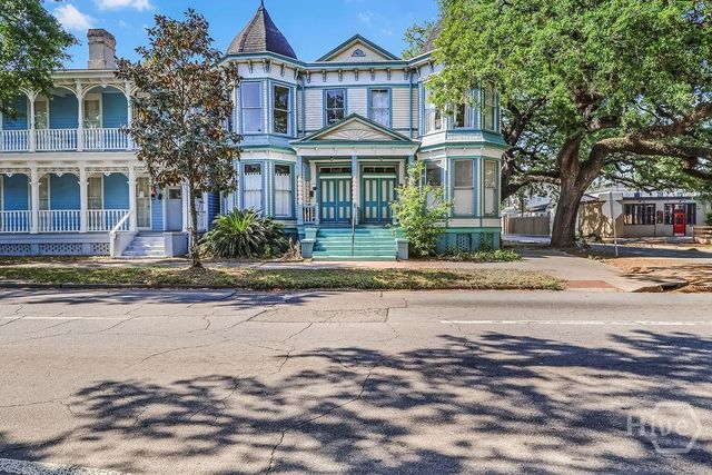 301-303 E Henry Street, Savannah, GA 31401