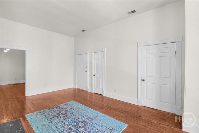 301-303 E Henry Street, Savannah, GA 31401