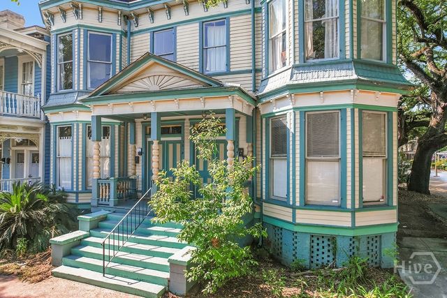 301-303 E Henry Street, Savannah, GA 31401