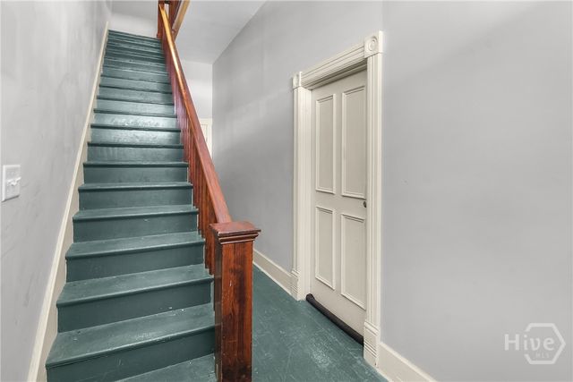 301-303 E Henry Street, Savannah, GA 31401