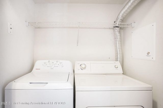 105 Carom Circle, Mason, MI 48854