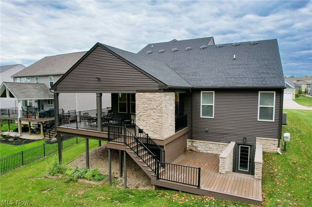 2770 Weeping Pine Drive, Medina, OH 44256