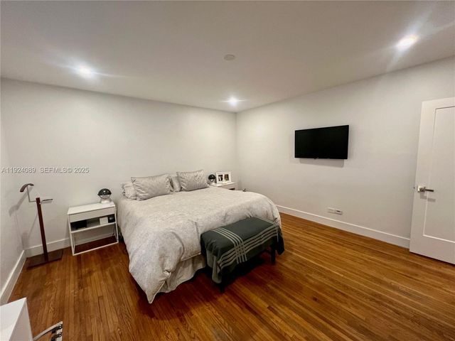 1558 Sevilla Ave, Coral Gables, FL 33134