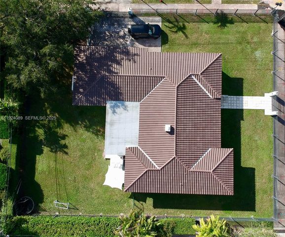 1558 Sevilla Ave, Coral Gables, FL 33134
