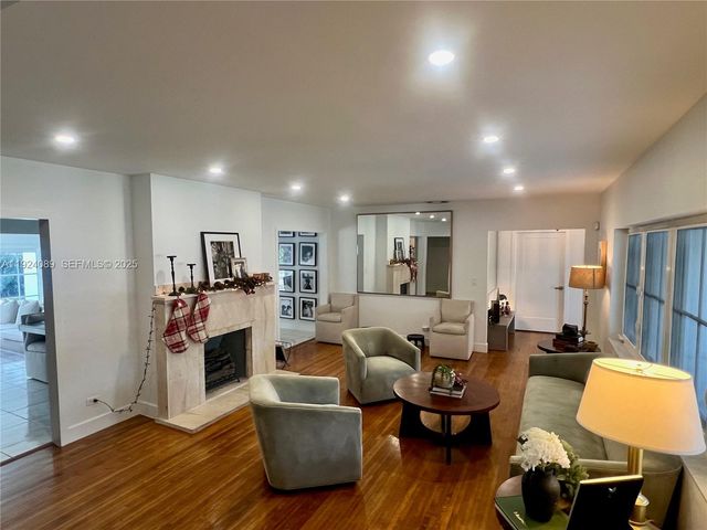 1558 Sevilla Ave, Coral Gables, FL 33134