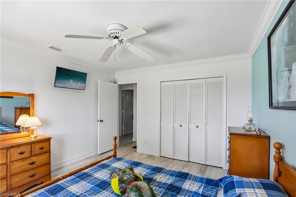 Image 15 of property listing at 2609 SW 37th ST, Cape Coral, FL 33914