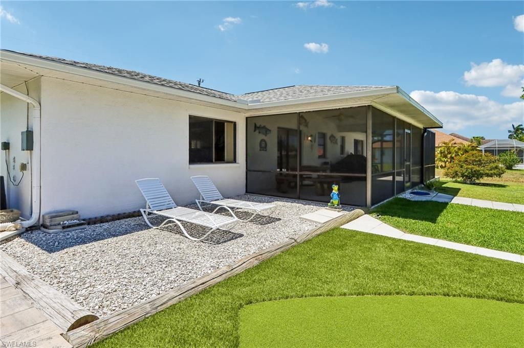 Image 23 of property listing at 2609 SW 37th ST, Cape Coral, FL 33914