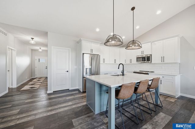 11731 N 145Th Street, Waverly, NE 68462