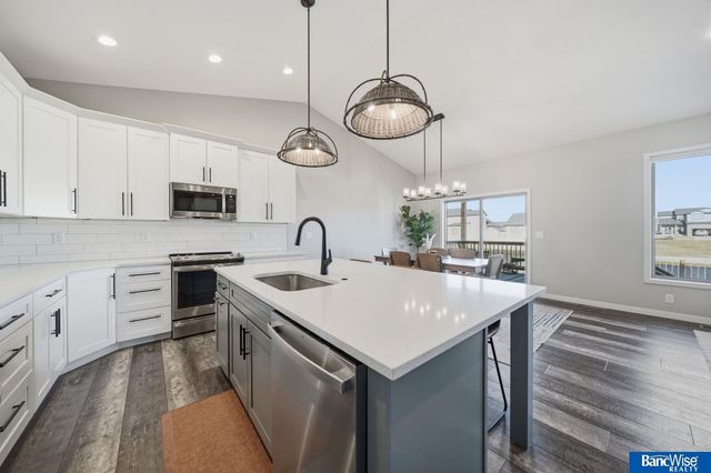 11731 N 145Th Street, Waverly, NE 68462