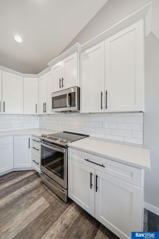 11731 N 145Th Street, Waverly, NE 68462