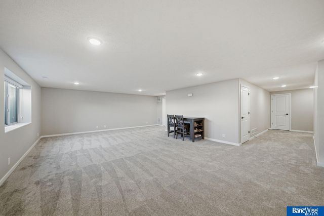 11731 N 145Th Street, Waverly, NE 68462