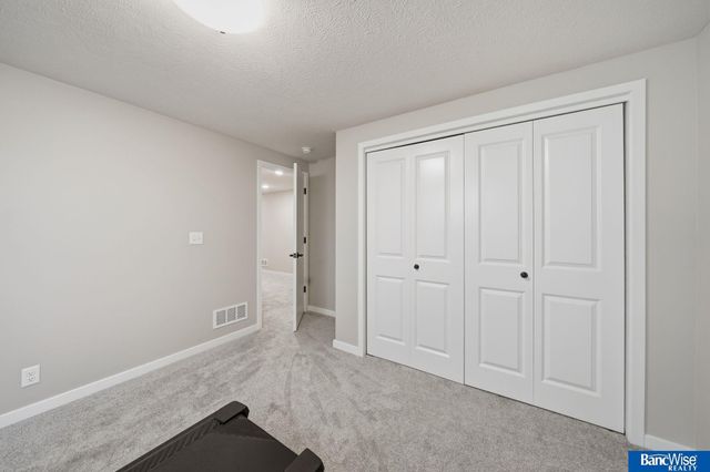 11731 N 145Th Street, Waverly, NE 68462