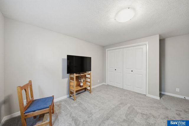 11731 N 145Th Street, Waverly, NE 68462