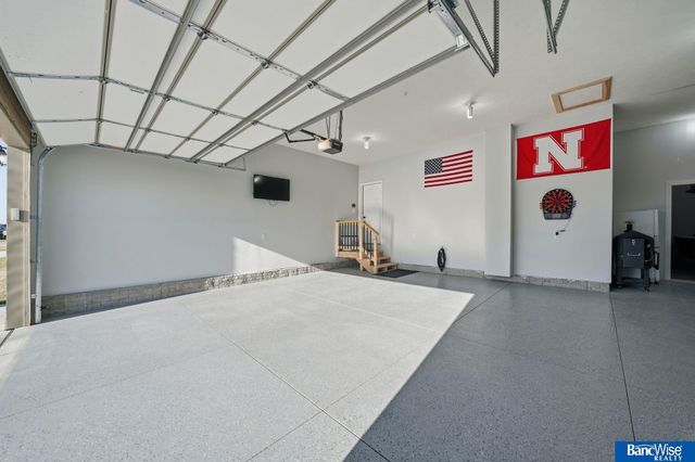 11731 N 145Th Street, Waverly, NE 68462