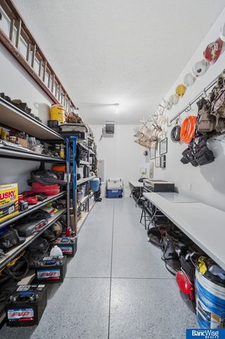 11731 N 145Th Street, Waverly, NE 68462