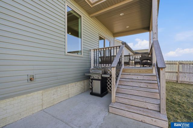 11731 N 145Th Street, Waverly, NE 68462