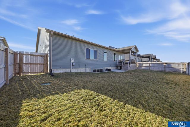 11731 N 145Th Street, Waverly, NE 68462