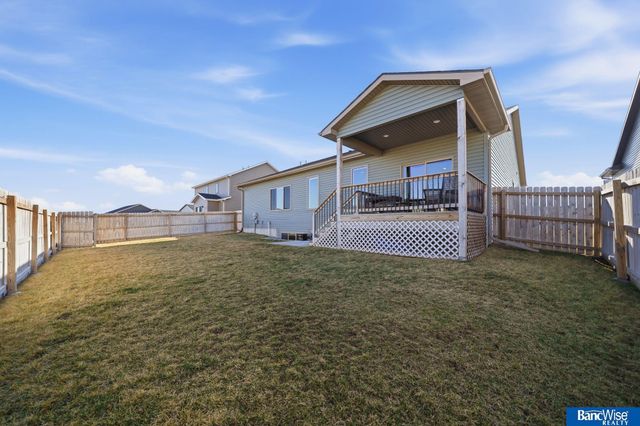 11731 N 145Th Street, Waverly, NE 68462