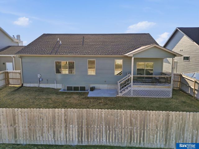 11731 N 145Th Street, Waverly, NE 68462