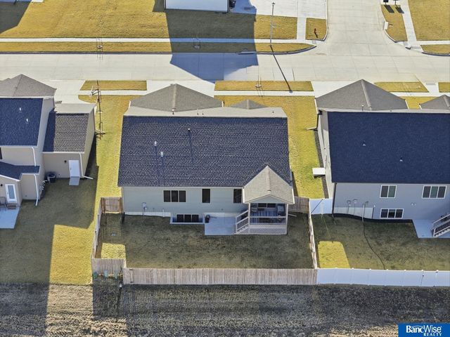 11731 N 145Th Street, Waverly, NE 68462