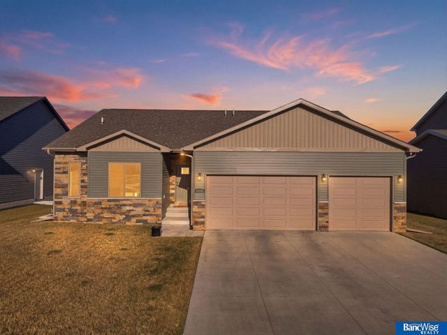 11731 N 145Th Street, Waverly, NE 68462