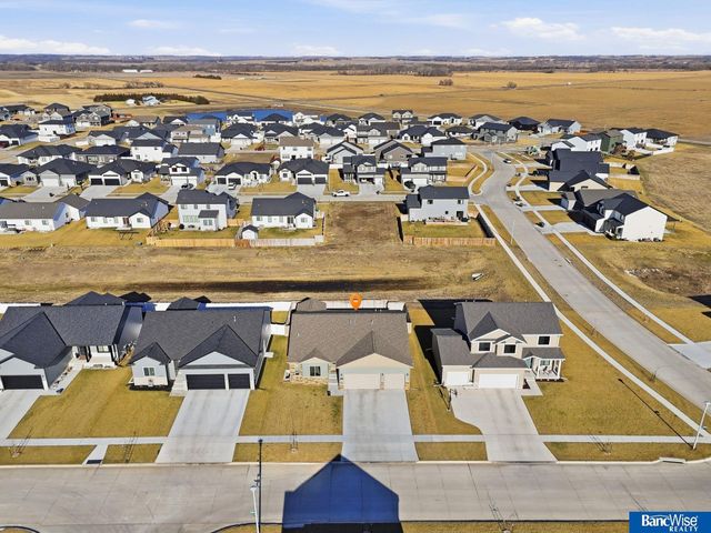 11731 N 145Th Street, Waverly, NE 68462