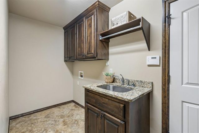 1821 NW 196th Street, Edmond, OK 73012