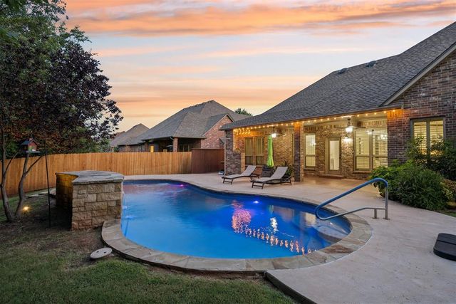 1821 NW 196th Street, Edmond, OK 73012