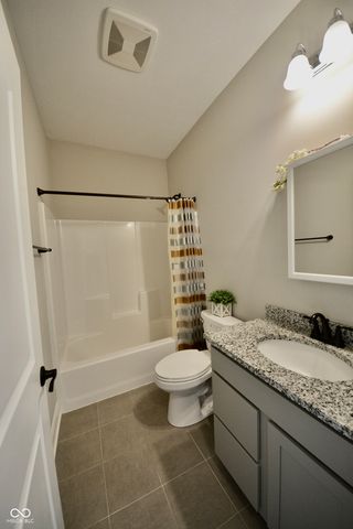 6966 Cherry Creek Boulevard, Carmel, IN 46033