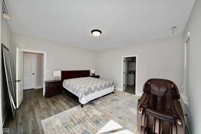 6966 Cherry Creek Boulevard, Carmel, IN 46033