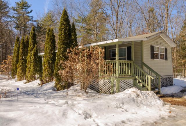 16 Brown Drive, Hinsdale, NH 03451