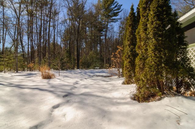 16 Brown Drive, Hinsdale, NH 03451