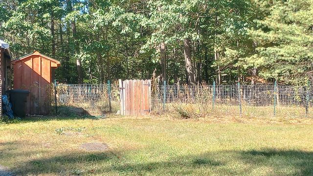 16 Brown Drive, Hinsdale, NH 03451