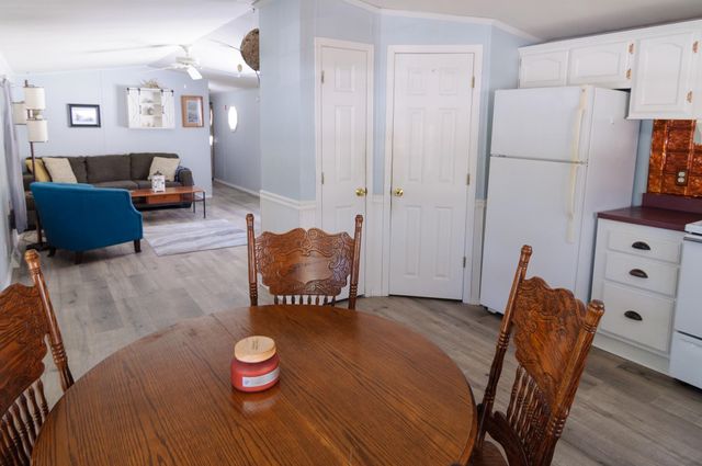 16 Brown Drive, Hinsdale, NH 03451