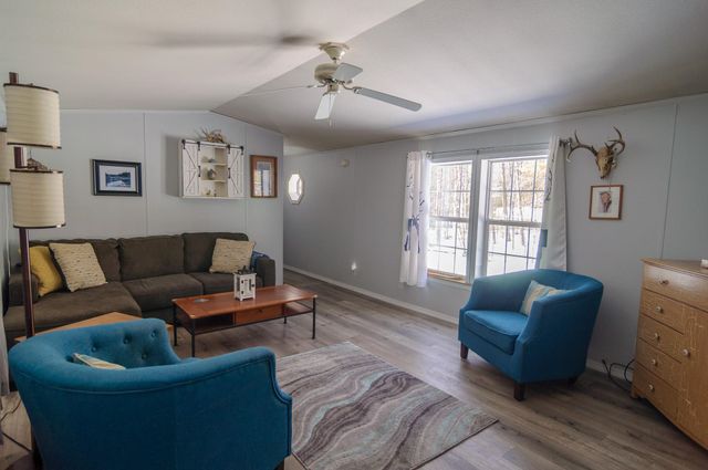 16 Brown Drive, Hinsdale, NH 03451