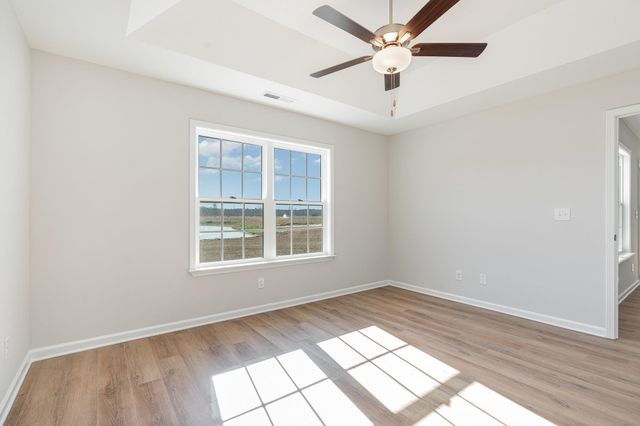 913 Woodside Dr., Conway, SC 29526