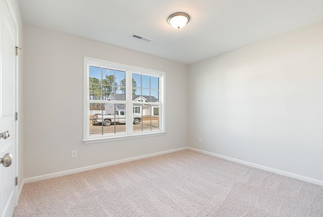 913 Woodside Dr., Conway, SC 29526