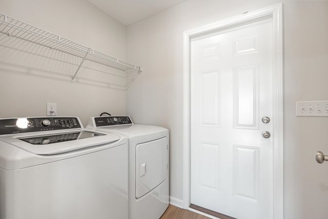 913 Woodside Dr., Conway, SC 29526