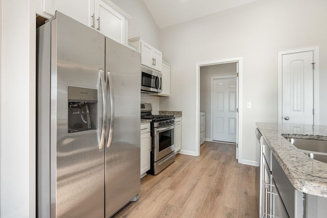 913 Woodside Dr., Conway, SC 29526