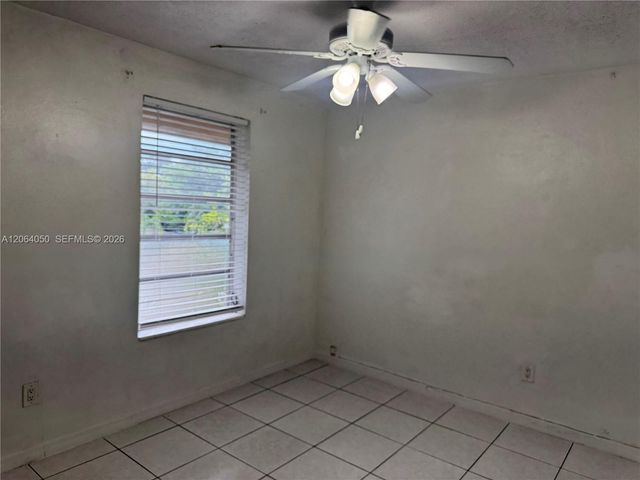 11 SW 32nd Avenue 4, Miami, FL 33135