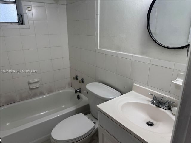 11 SW 32nd Avenue 4, Miami, FL 33135